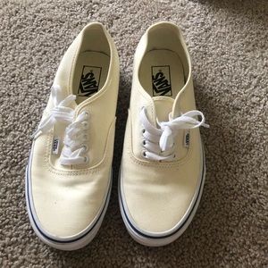 Vans authentics